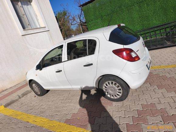 Sahibinden Opel Corsa 1.3 CDTI Cosmo 2013 Model  204 km Beyaz