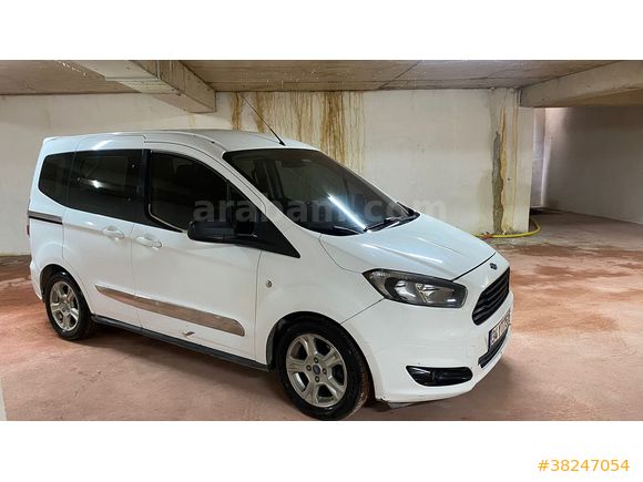 
2017 Model Ford Tourneo Courier 1.6 TDCI Deluxe