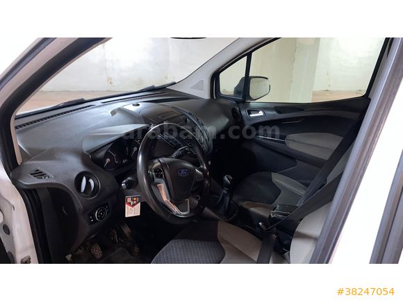 
2017 Model Ford Tourneo Courier 1.6 TDCI Deluxe