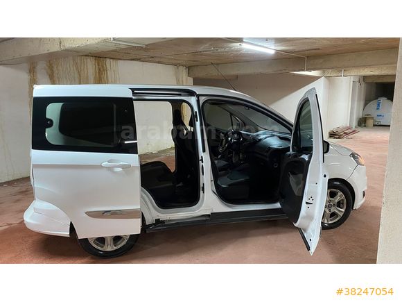 
2017 Model Ford Tourneo Courier 1.6 TDCI Deluxe