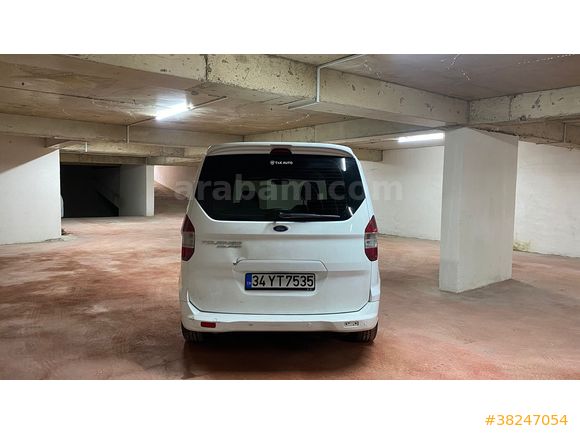 
2017 Model Ford Tourneo Courier 1.6 TDCI Deluxe