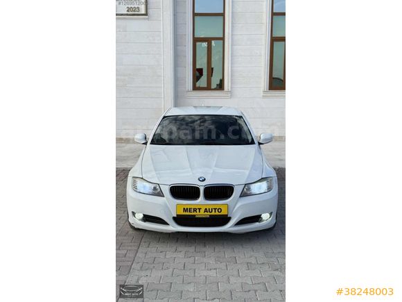 MERT AUTO'DAN EMSALSİZ DEĞİŞENSİZ BOYASIZ E90 2010 320D BMW