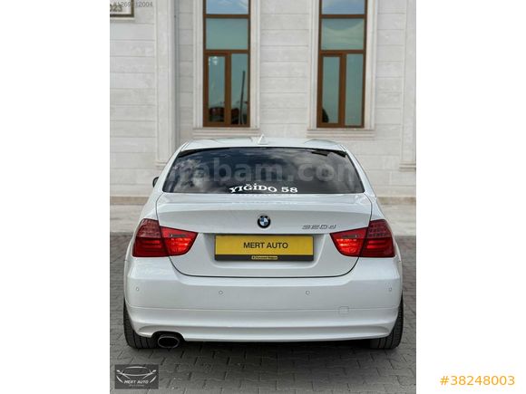 MERT AUTO'DAN EMSALSİZ DEĞİŞENSİZ BOYASIZ E90 2010 320D BMW