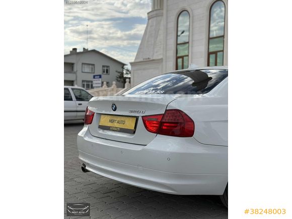 MERT AUTO'DAN EMSALSİZ DEĞİŞENSİZ BOYASIZ E90 2010 320D BMW