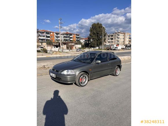 Sahibinden Honda Civic 1.4 S 1998 

Model 