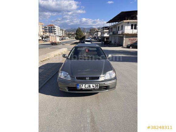 Sahibinden Honda Civic 1.4 S 1998 

Model 