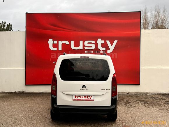 TRUSTY ONATÇA'DAN CİTROEN BERLİNGO