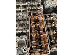 TOYOTA COROLLA 101 KASA 1.6 ENJEKSİYONLU SİLİNDİR KAPAK