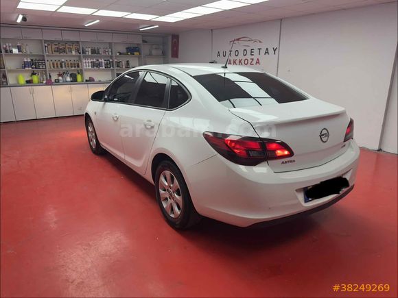 Doktordan hasar kaydı olmayan 2016 Opel Astra 1.6 CDTI