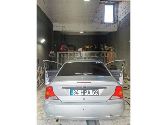 Sahibinden Ford Focus 1.6 Ambiente 2000 Model
