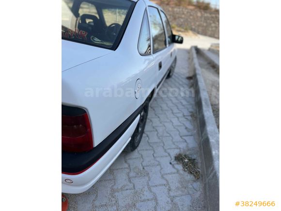 Sahibinden Opel Vectra 1.8 GL 1993 Model Değişensiz 