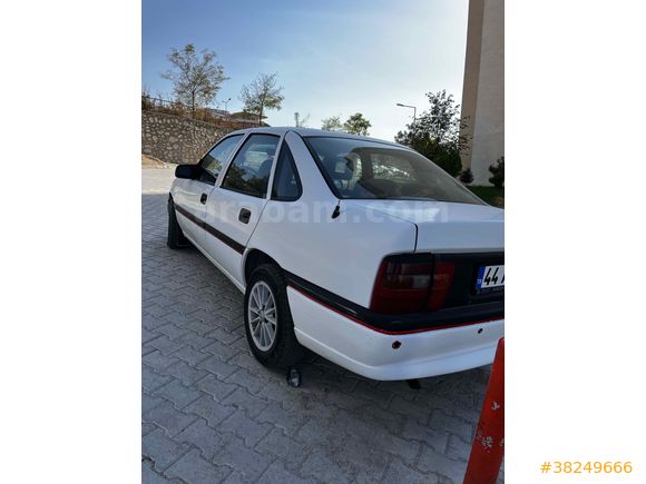 Sahibinden Opel Vectra 1.8 GL 1993 Model Değişensiz 