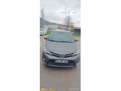 Sahibinden Toyota Verso 1.6 D-4D Premium 2017 Model  Ağır Bakımları Yeni Yapıldı