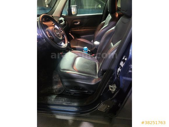 Sahibinden Jeep Renegade 1.5 e-Hybrid Limited 2023 Model İzmir