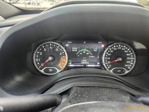 Sahibinden Jeep Renegade 1.5 e-Hybrid Limited 2023 Model İzmir