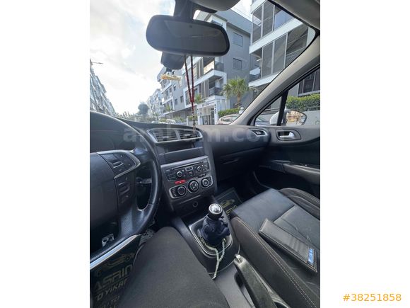 Sahibinden Citroen C4 1.6 VTI Confort 2012 Model 