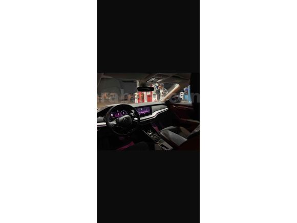 Sahibinden Skoda Octavia 1.0 e-Tec Premium 2023 Model  servis bakımlı garanti devam ediyor hatasız boyasız trammer yok değişensiz ful orijinal 