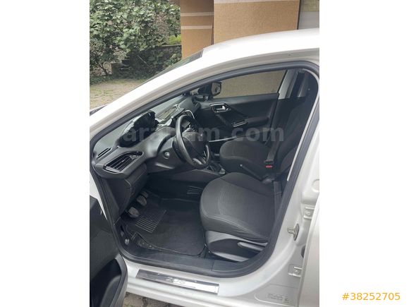 Sahibinden Peugeot 208 1.0 VTi Access 2013 Model 