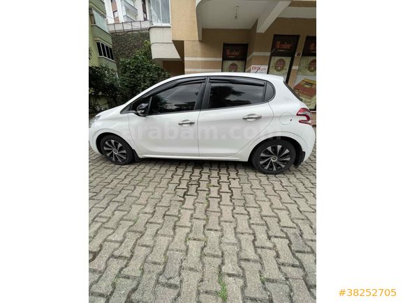 Sahibinden Peugeot 208 1.0 VTi Access 2013 Model 