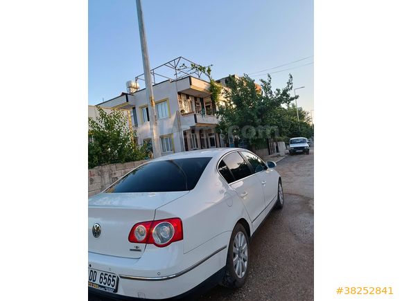 Sahibinden Volkswagen Passat 1.6 TDi BlueMotion Comfortline 2011 Model  227.000 km Beyaz