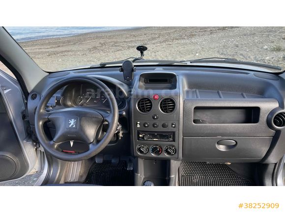 Sahibinden Peugeot Partner 1.9 D 2006 Model İstanbul