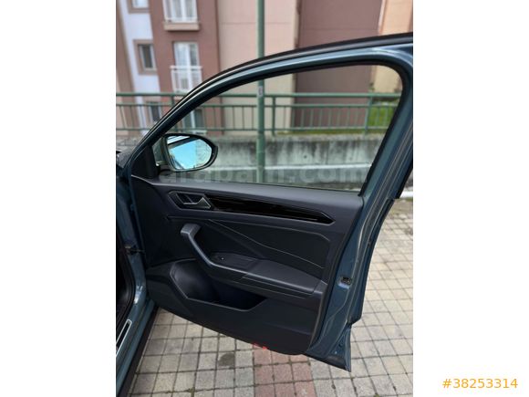 2023 VW T-ROC 1.5 TSI R-Line DSG/HTSZ/BOYASIZ/TRAMERSİZ