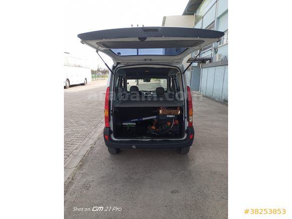 Sahibinden Renault Kangoo Multix 1.5 dCi Authentique 2006 Model