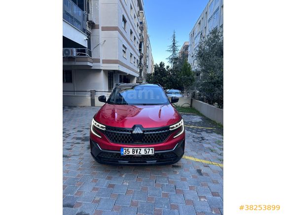 Sahibinden Renault Austral 1.3 Hybrid Techno Esprit Alpine 2023 Model  40.000 km Kırmızı