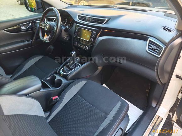 Sahibinden Nissan Qashqai 1.5 dCi Tekna 2020 Model 