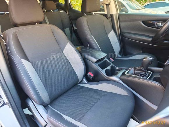 Sahibinden Nissan Qashqai 1.5 dCi Tekna 2020 Model 