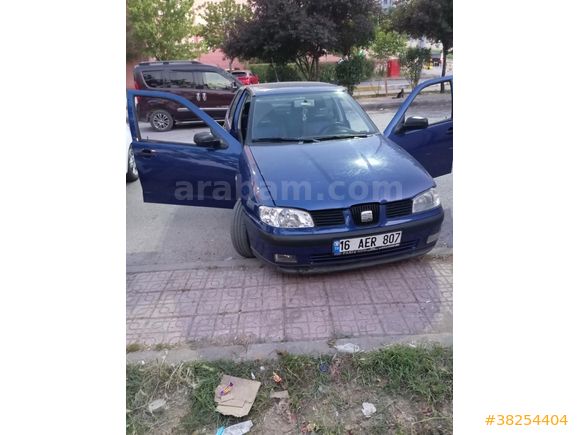 Sahibinden Seat Cordoba 1.6 Stella 2000 Model  214.000 km Mavi