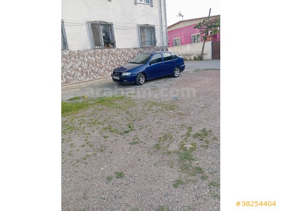 Sahibinden Seat Cordoba 1.6 Stella 2000 Model  214.000 km Mavi