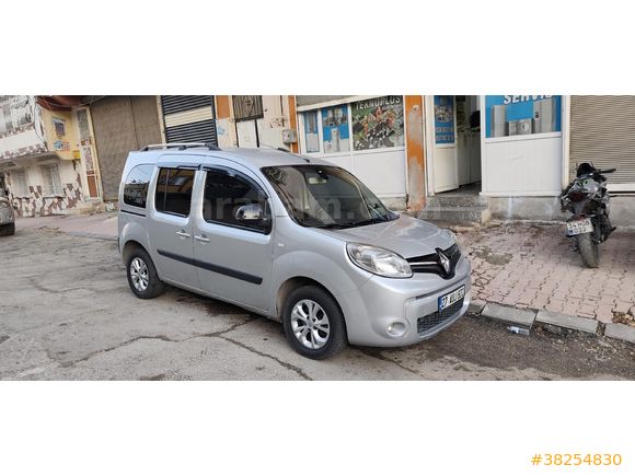 Sahibinden Renault Kangoo 1.5 dCi Touch 2017 Model  212000km Gri (metalik)