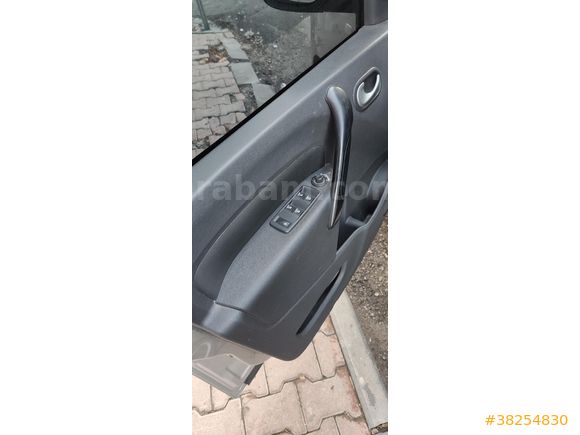 Sahibinden Renault Kangoo 1.5 dCi Touch 2017 Model  212000km Gri (metalik)