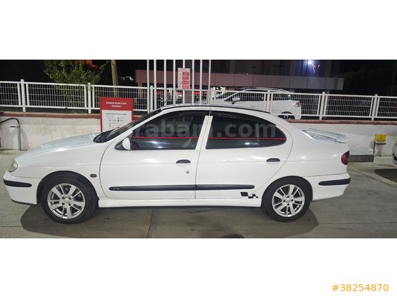 Sahibinden Renault Megane 1.9 DTi RTE 2001 Model