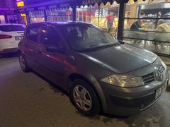 Sahibinden Renault Megane hb 1.4 Authentique 2005 Model  218000 km Gri (metalik)