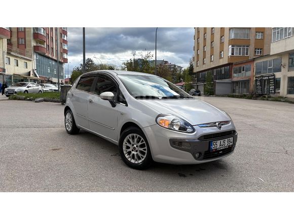 DÜŞÜK KM DEĞİŞENSİZ TRAMERSİZ MASRAFSIZ GÜNEŞ YANIKSIZ