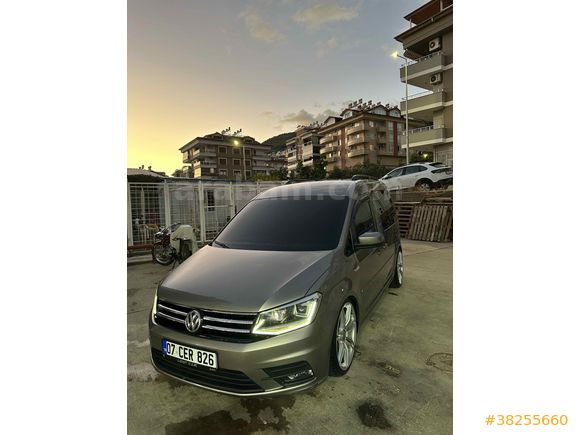 Sahibinden Volkswagen Caddy 2.0 TDI Exclusive 2016 Model  180.000 km Gri (titanyum)