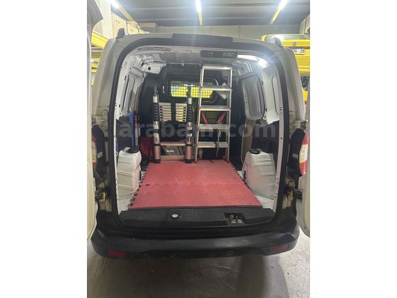 Sahibinden Ford Transit Courier 1.5 TDCi Trend 2019 Model İstanbul
