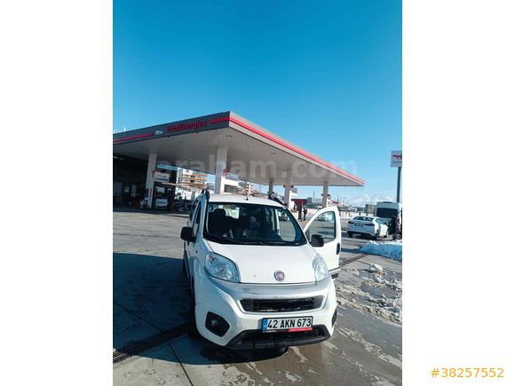 Sahibinden Fiat Fiorino Combi 1.3 Multijet Emotion 2017 Model  228.000 km Beyaz