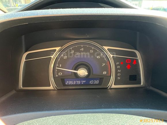 Sahibinden Honda Civic 1.6i VTEC Elegance 2011 Model