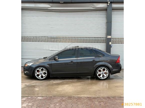 Sahibinden Ford Focus 1.6 TDCi Titanium 2011 Model 