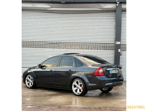 Sahibinden Ford Focus 1.6 TDCi Titanium 2011 Model 