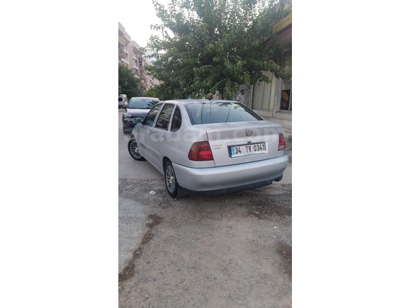 Düşük km Memurdan acil satılık