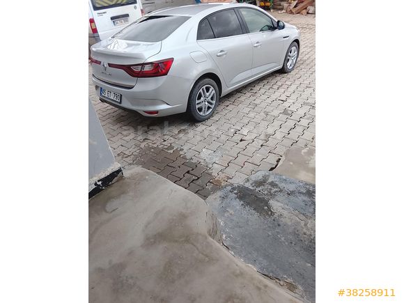 Sahibinden Renault Megane 1.3 TCe Joy 2019 Model