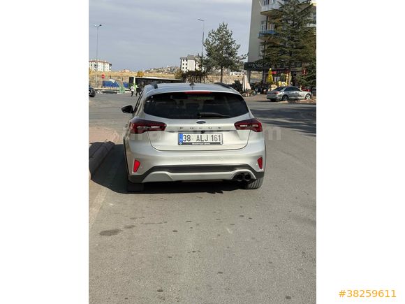 Sahibinden Ford Focus 1.5 TDCi Active X 2023 Model 