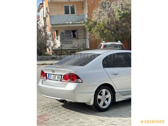 Sahibinden Honda Civic 1.6i VTEC Elegance 2008 Model 