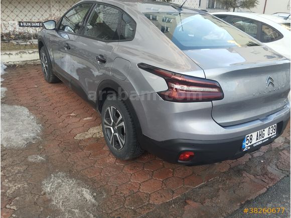 Sahibinden Citroen C4 X 1.2 PureTech Feel Bold 2023 Model