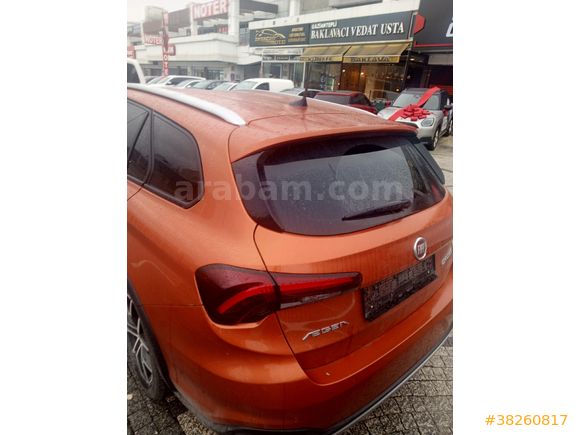 Sahibinden Fiat Egea Cross wagon 1.6 Multijet Lounge 2024 Model