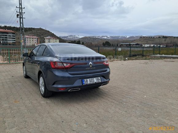 Sahibinden Renault Megane 1.3 TCe Touch 2025 Model